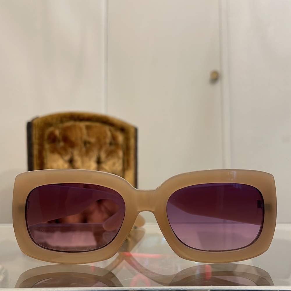 Purple lenses & Creamy Pink Sunnies